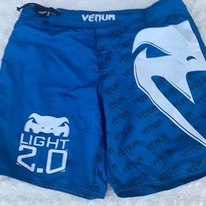 Venum MENS light 2.0 blue fight shorts S small 31/32